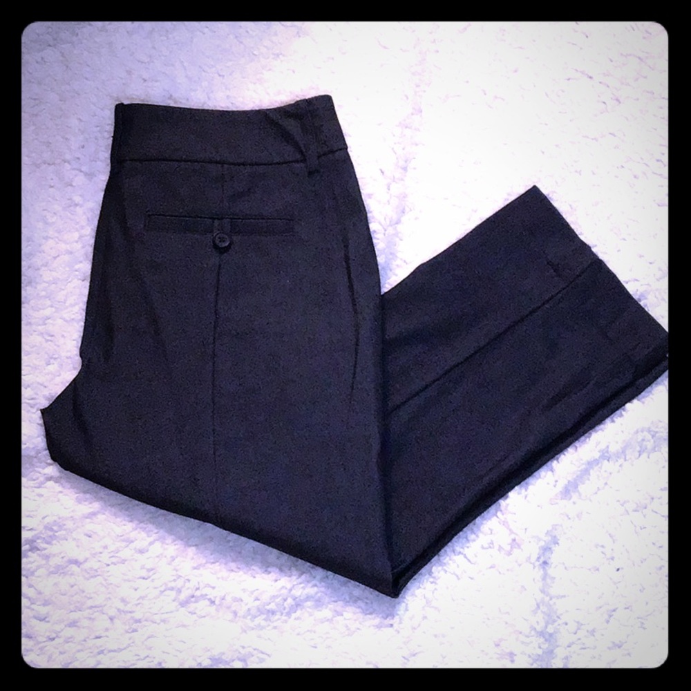 NEW New York & Co. Stretch crop pants